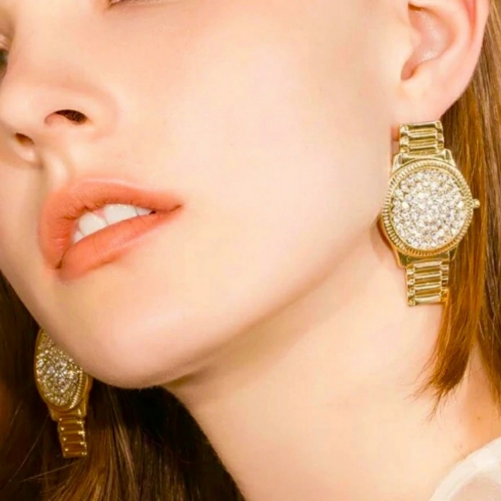 "Watch Me" Glamorous Gold Rhinestone Earrings - Picture 2 of 7